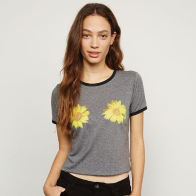 Daisy Craze Cropped T-Shirt | Shop 