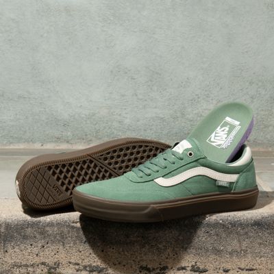 vans old skool pro zephyr checker & gum bump skate shoes