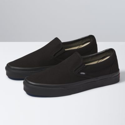 slip on vans black