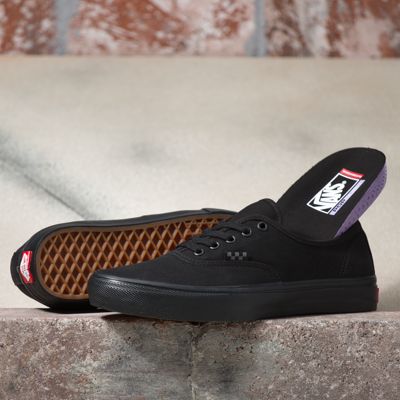 vans authentic skate shoe black