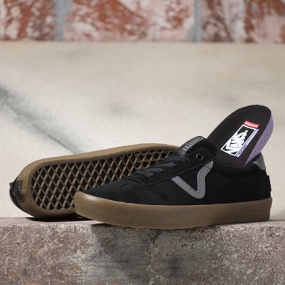 vans skateboard shoes