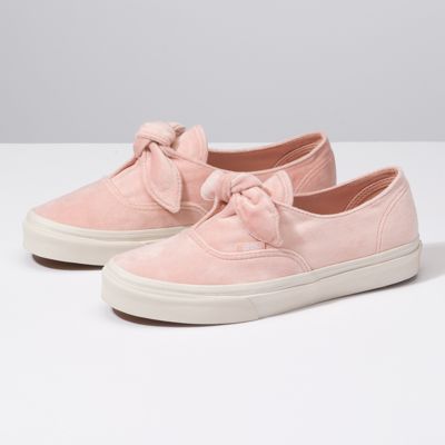 vans knotted shoes