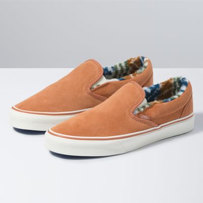 Vans classic 2025 slip on sherpa