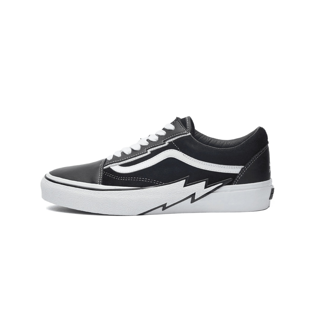 Vault by Vans X MASTERMIND WORLD Old Skool Bolt VLT LX Shoe