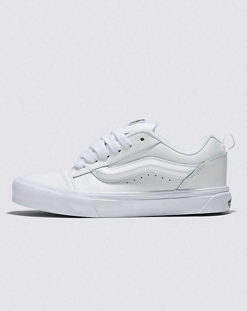 Vans Knu Skool Skate Shoe - Navy / True White