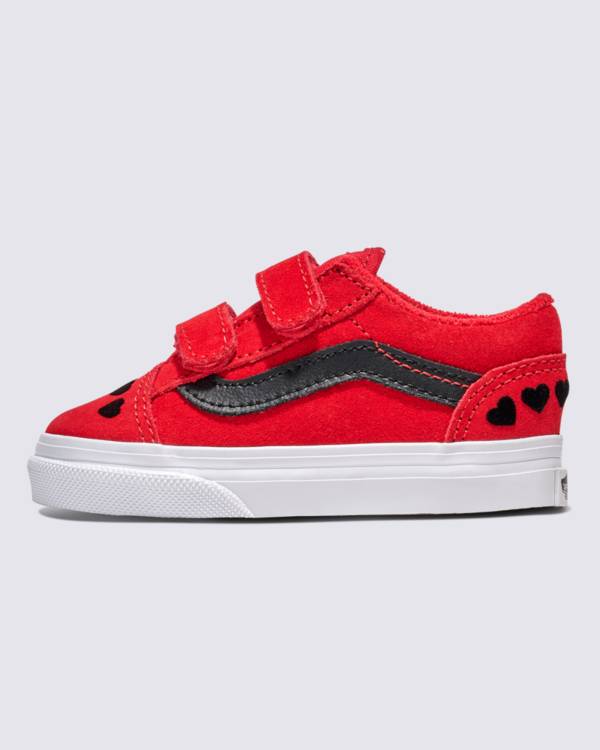 Toddler Old Skool V Shoe in red.