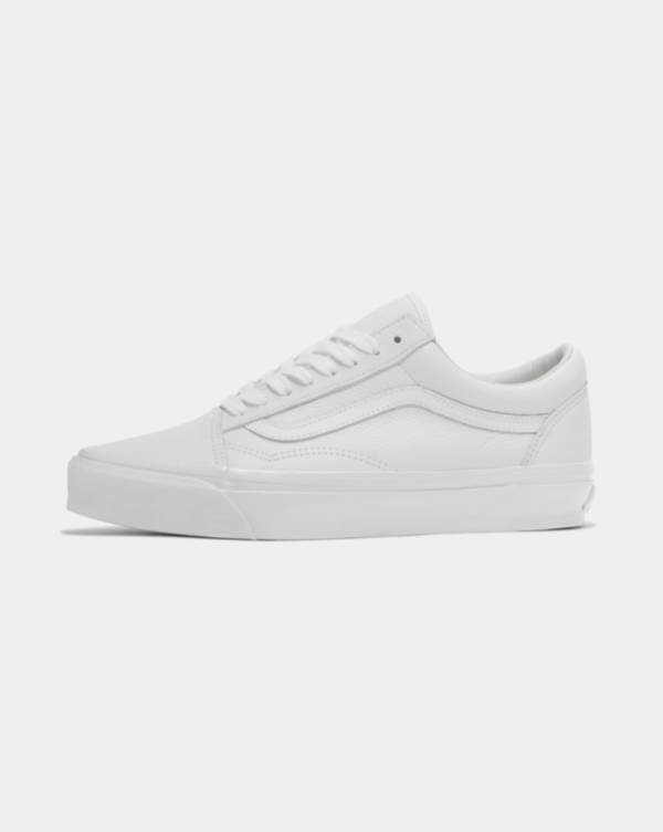 Premium Old Skool Leather Shoe in white.