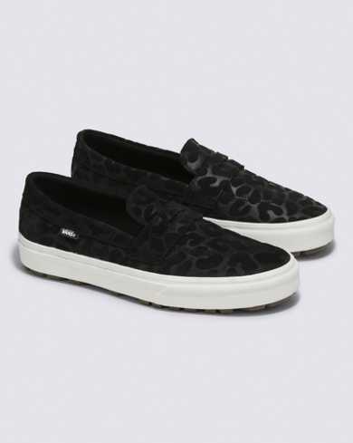 Style 53 Embossed Suede Shoe