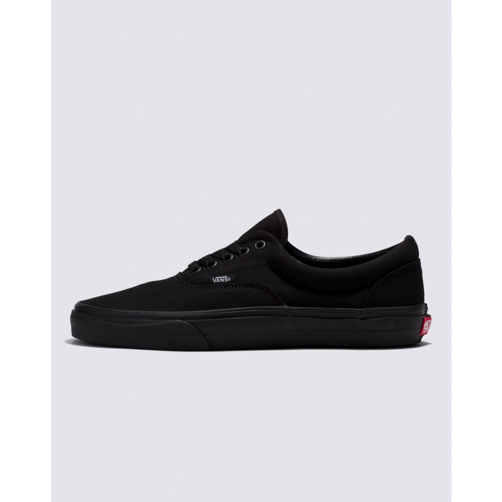 Black/Black Shoe - Vans