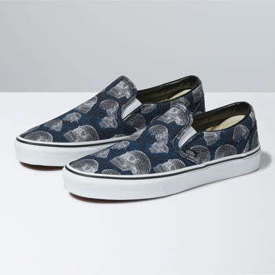 skull slip on sneakers