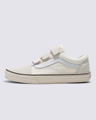 black/True Classics White V | Vans Suede/Canvas Old Skool Shoe
