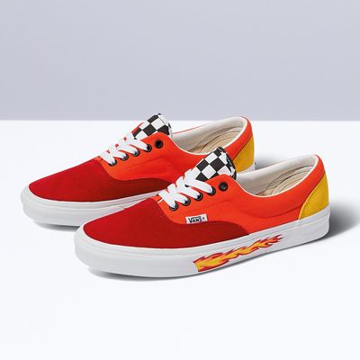 vans era foxing