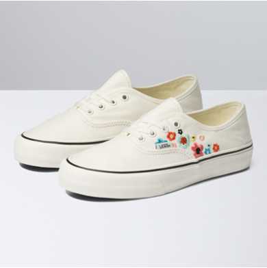 Groovy Floral Authentic VR3 SF Shoe