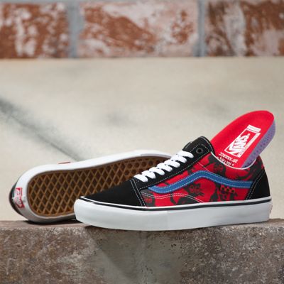 vans black and red shoes