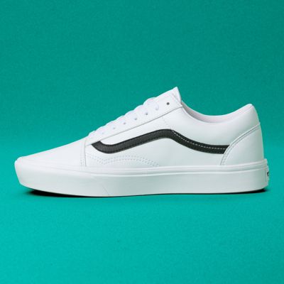 comfycush old skool true white