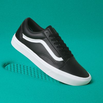 vans old skool white and black