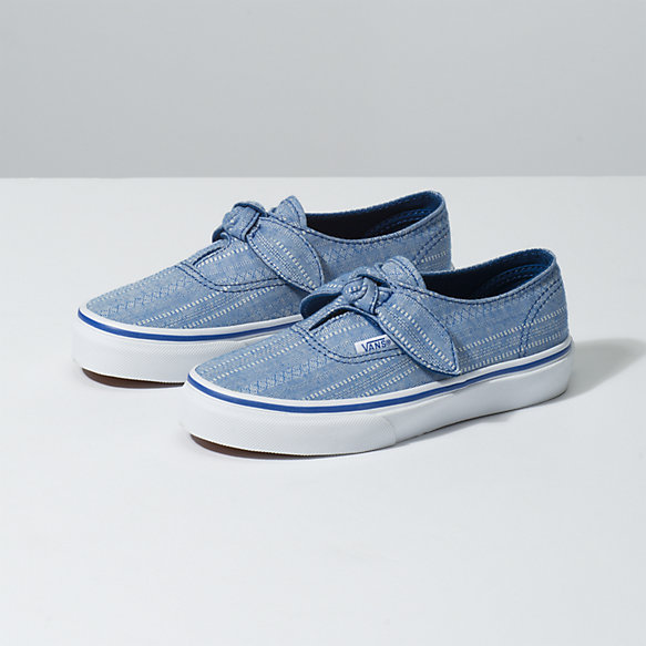 vans knotted