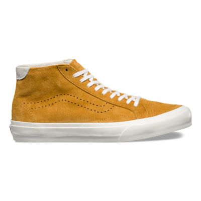 Pig Suede Court Mid DX | Shop At Vans