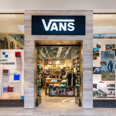 menlo park mall vans