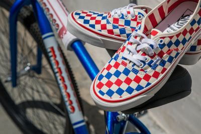 Checkerboard vans popular hotsell