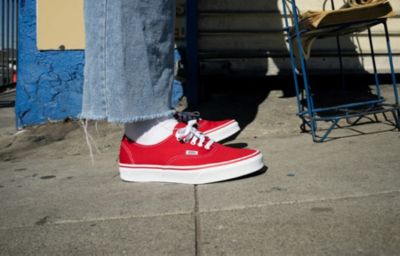 How to stretch canvas shoes Vans UK