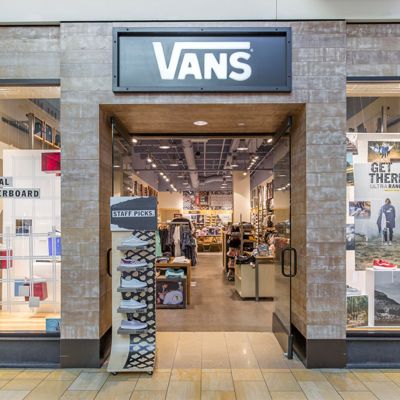 a vans store near me