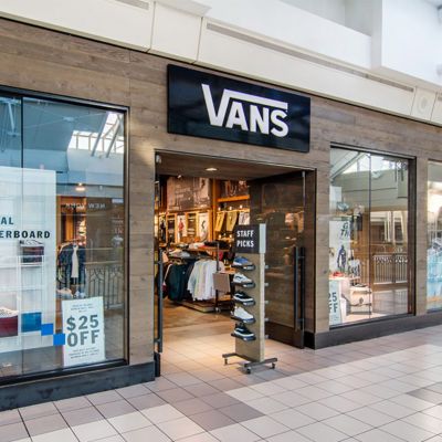 annapolis mall vans store