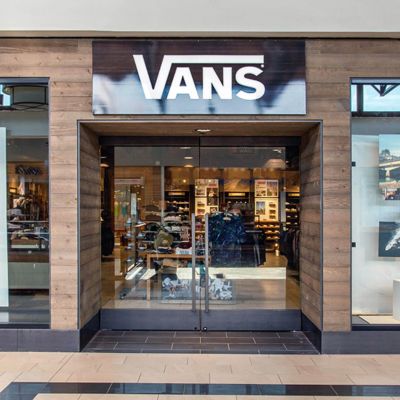 vans store nearby