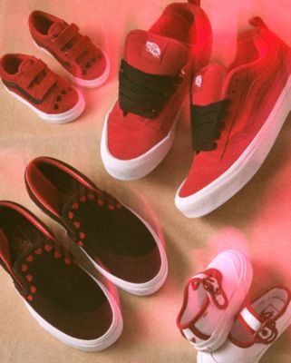 Vans heart slip on shoe, knu skool shoe, toddler old skool v heart shoe, and toddler mary jane heart clasp shoe.