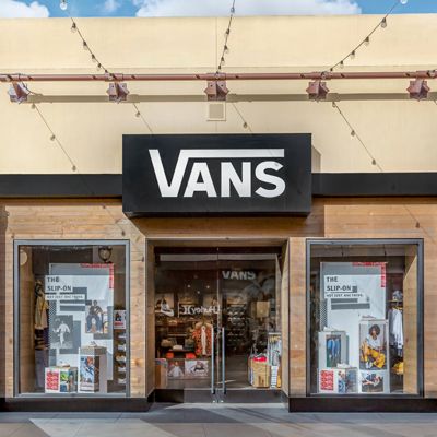 Vans store 2024 hours near me