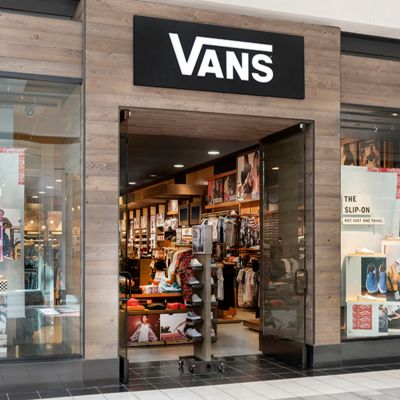 Penn square mall clearance vans