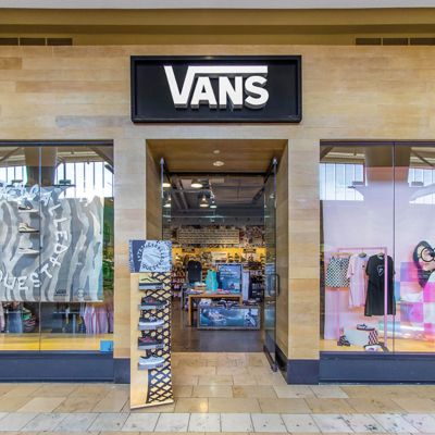 Vans shoe store on sale locations