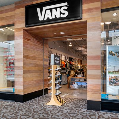Informeer Geneigd zijn Elegantie Vans Store - Vancouver Mall (Wa) in Vancouver, WA, 98662