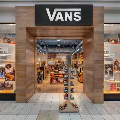 Vans Store - Moreno Valley in CA, 92553