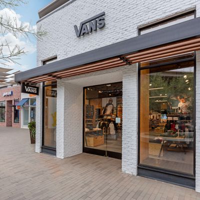 Vans store in town on sale center