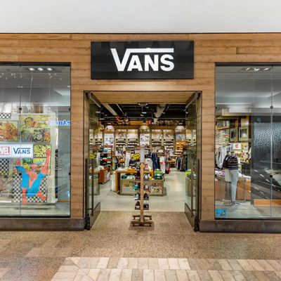 Vans shoes shop store near me