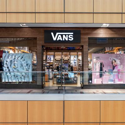 Vans store in 2025 the galleria mall