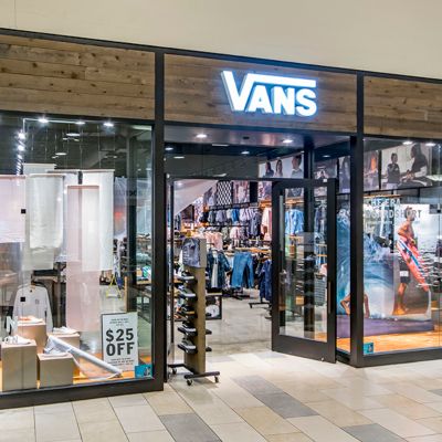 anmodning punkt centeret Vans - Shoes in Lexington, KY | USA473