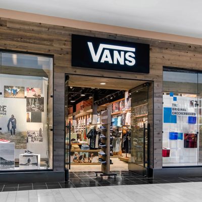 Vans store outlet greenbrier mall