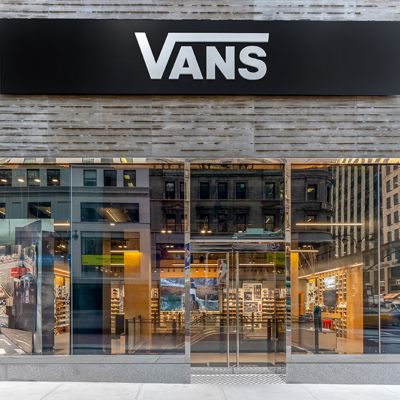 Vans Store - Avenue New York, NY, 10036