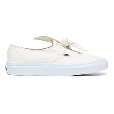 Canvas Authentic Knotted Shoes | White 