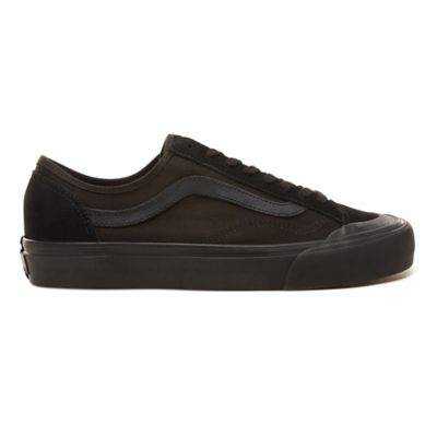 Style 36 Decon SF Shoes | Black | Vans