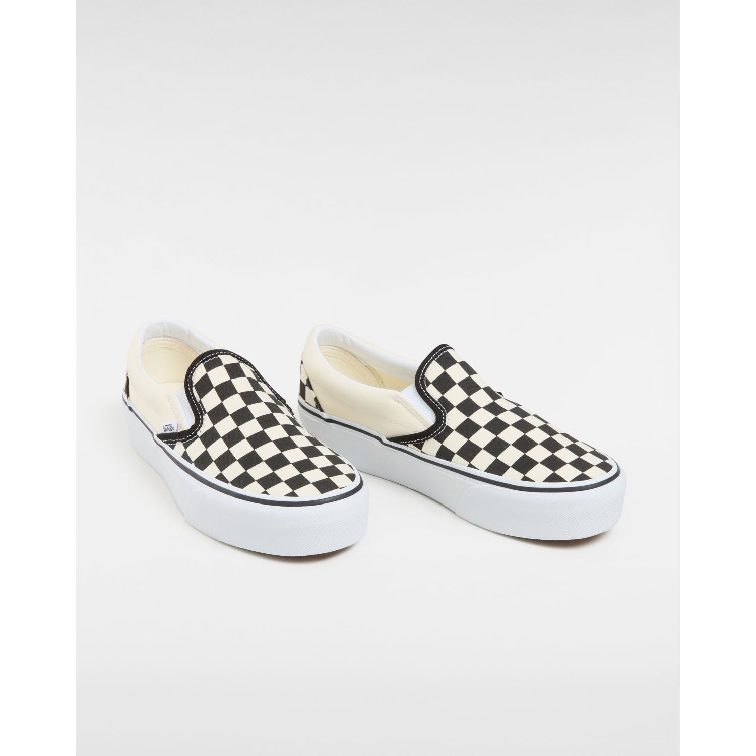 Vans on sale slipper platform