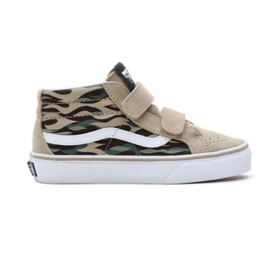 Vans best sale boys camo