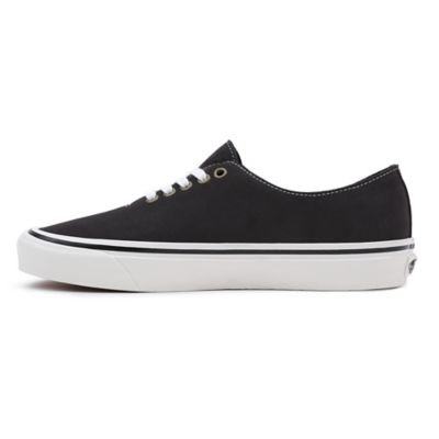 Mens vans authentic 2025 black and white