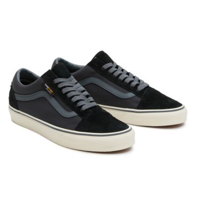 Vans black clearance old skool sneakers