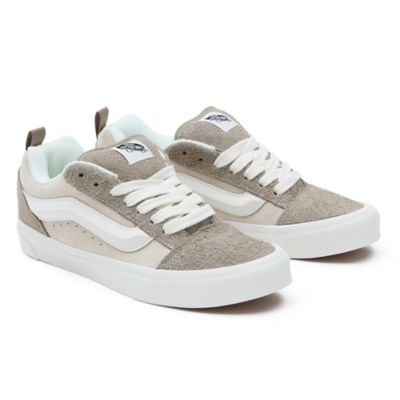 Knu Skool Shoes | Beige | Vans