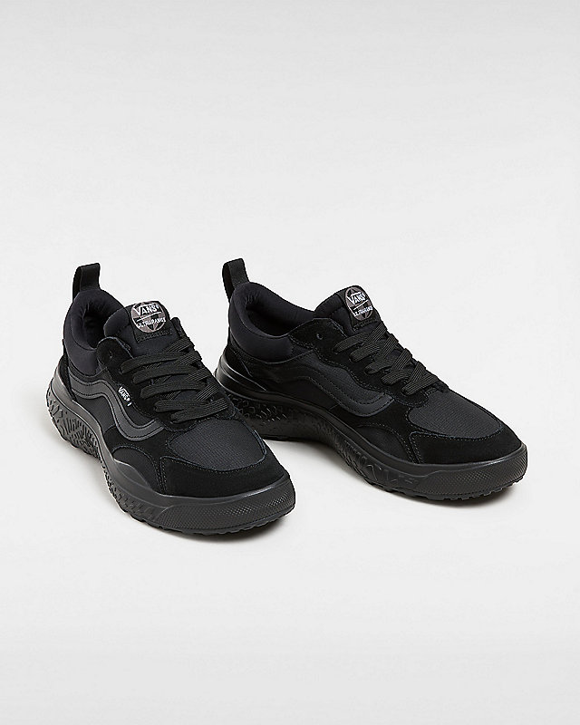UltraRange Neo VR3 Shoes | Black | Vans
