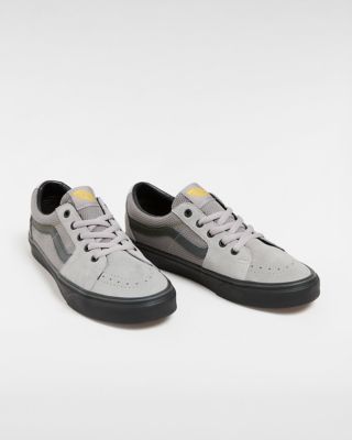 Vans store low price