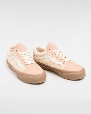 Pink deals suede vans